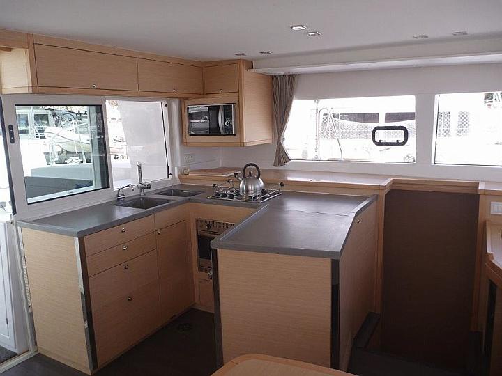 Lagoon 450 Sport - 