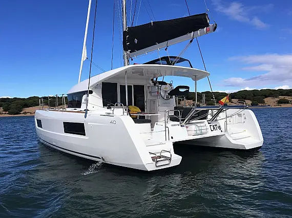 Lagoon 40