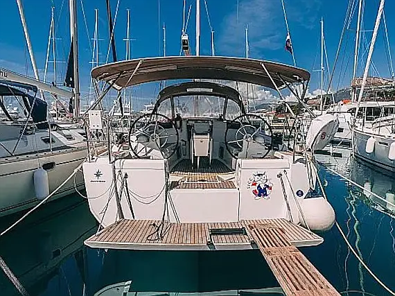 Sun Odyssey 419