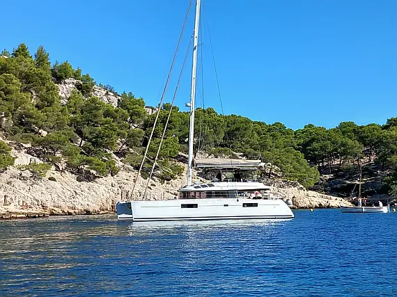 Lagoon 560