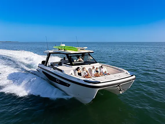 Aquila 45 Sport