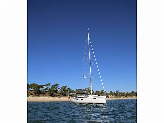 Bavaria 41 Cruiser Style