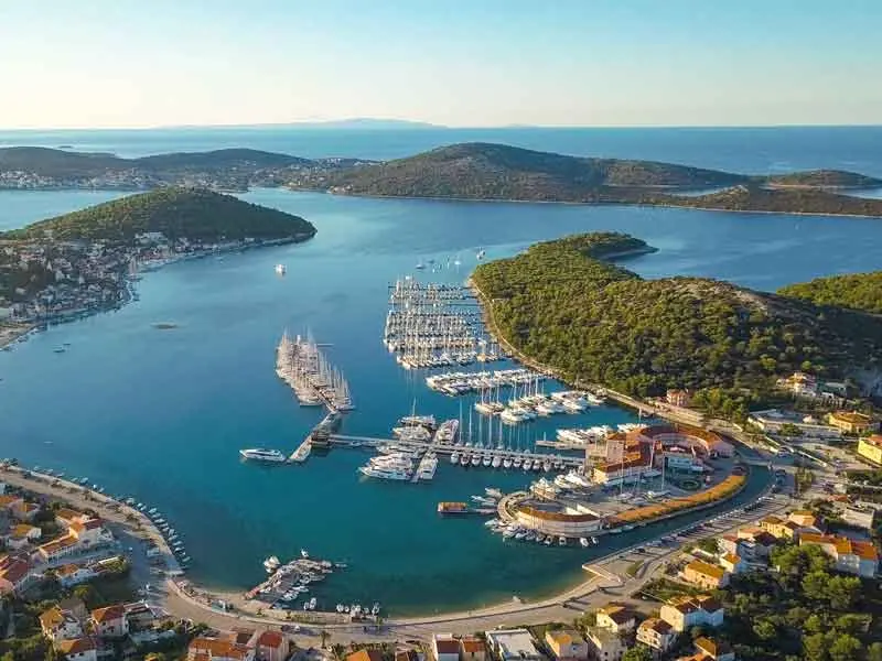 ORYX YACHTING in Rogoznica (HR)